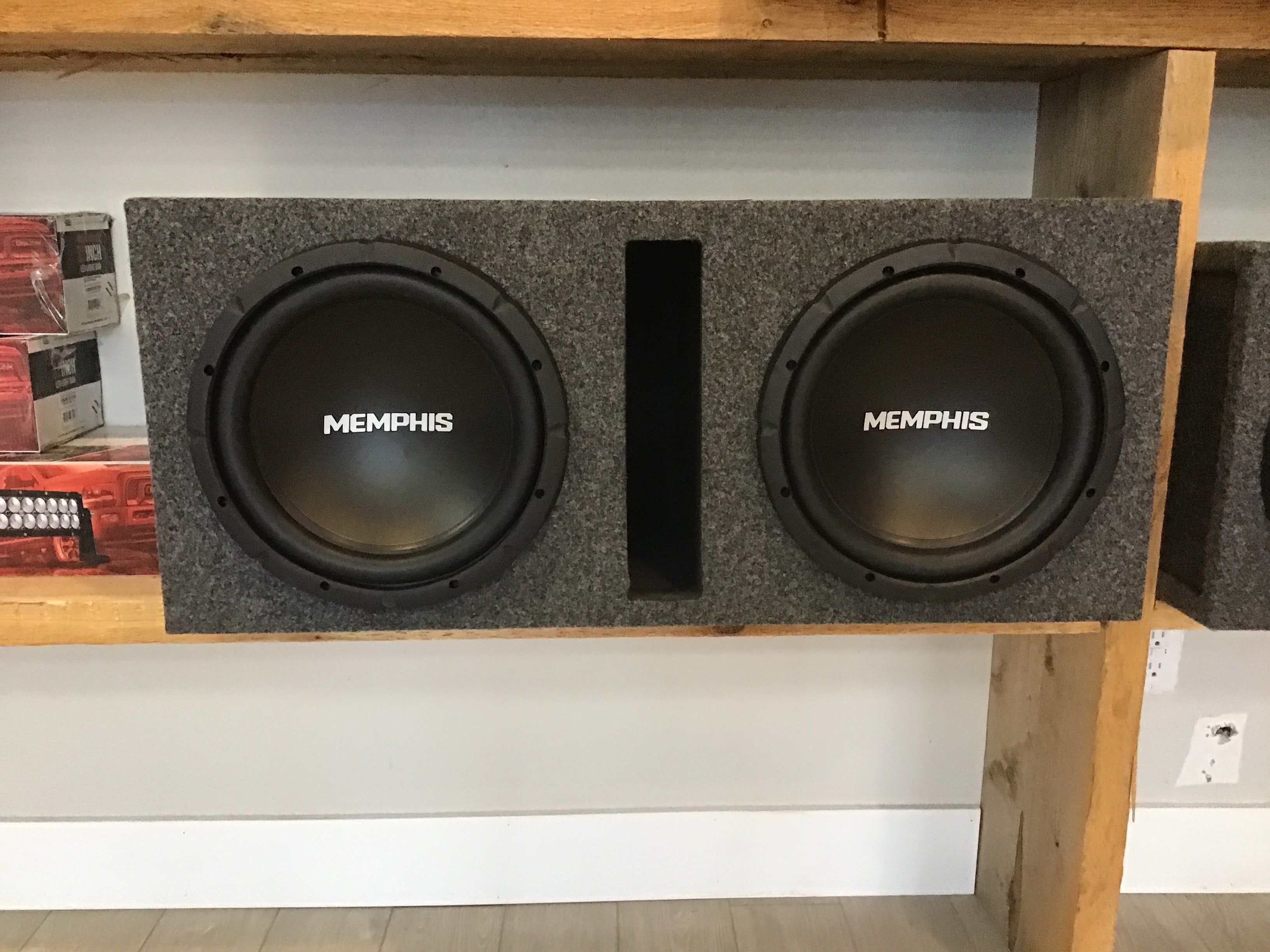 Memphis best sale speaker box